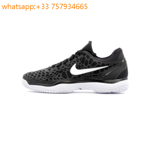 chaussure de tennis nike